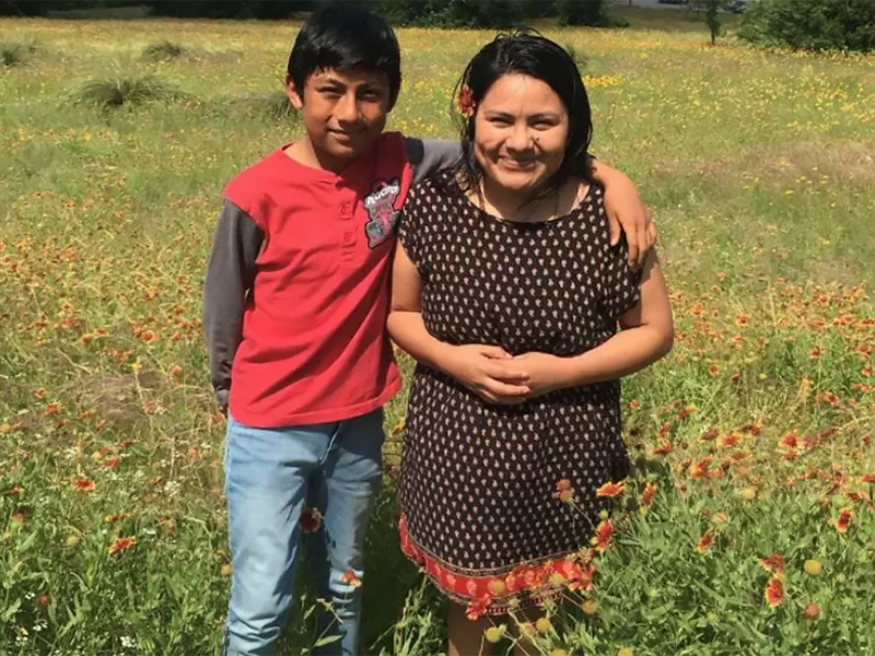 Hilda e Iván dejaron a Guatemala por una vida mejor en los EE. UU. Han pasado cuatro años en santuario. Foto por Lynn Cervini.